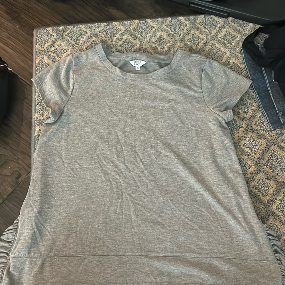 Crown &Ivy size M